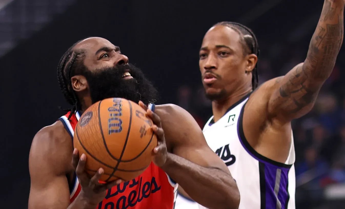  哈登新星出色防守表现惊艳，瑞士队未来可期！-九游云游戏入口